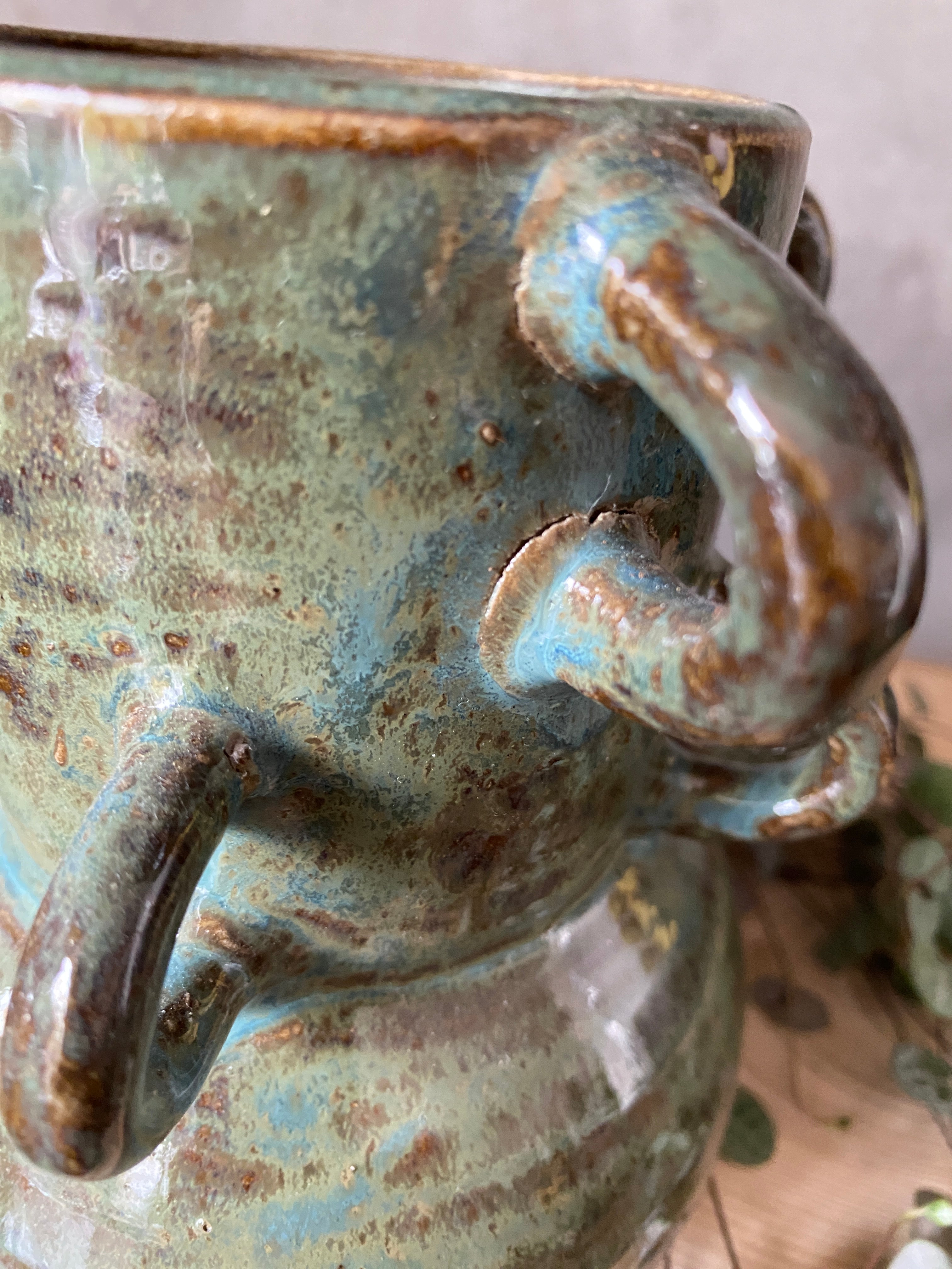 _SLEVA_ Váza s osmi uchy