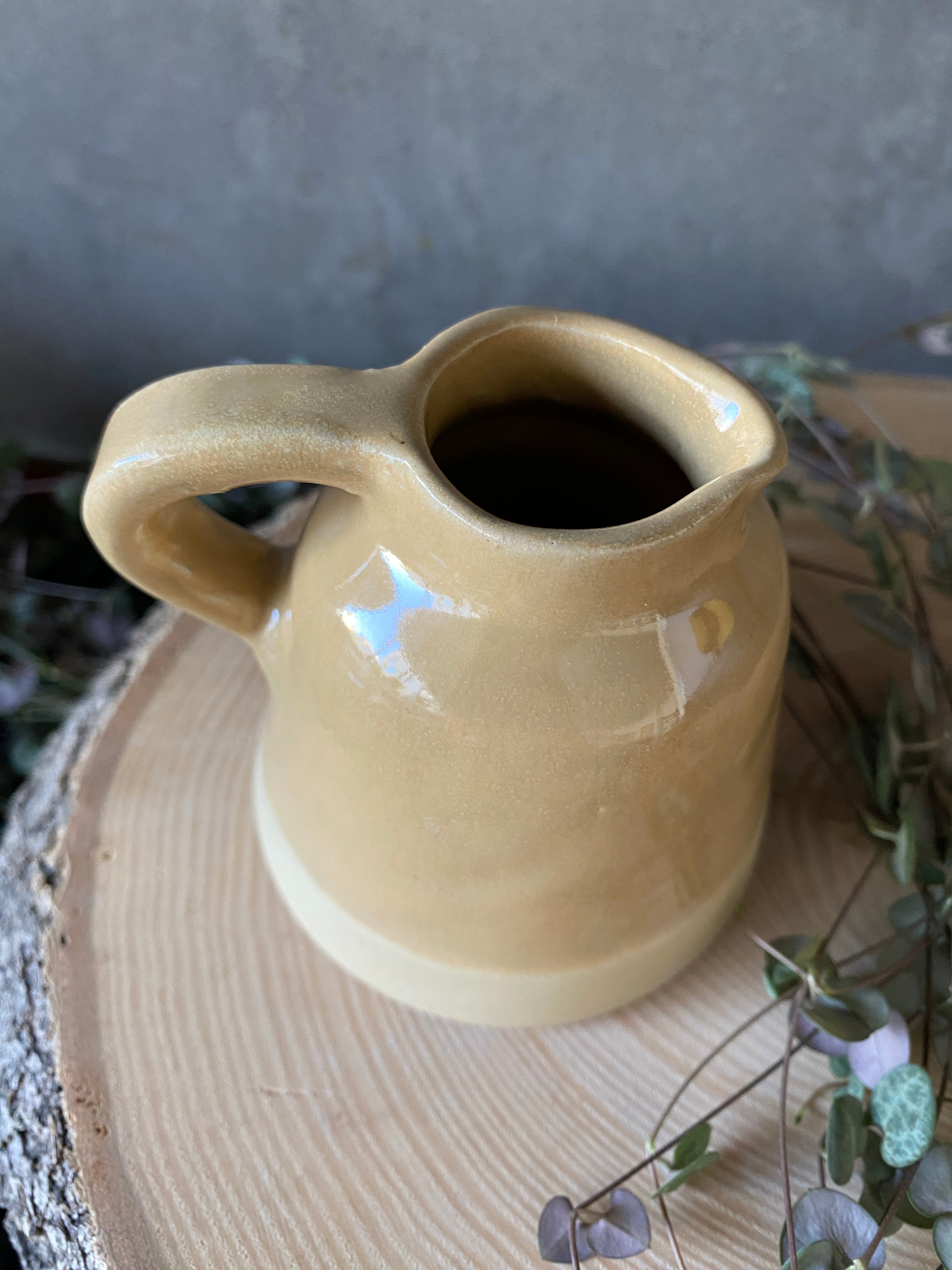 Nádoba na mléko / váza / dekorace