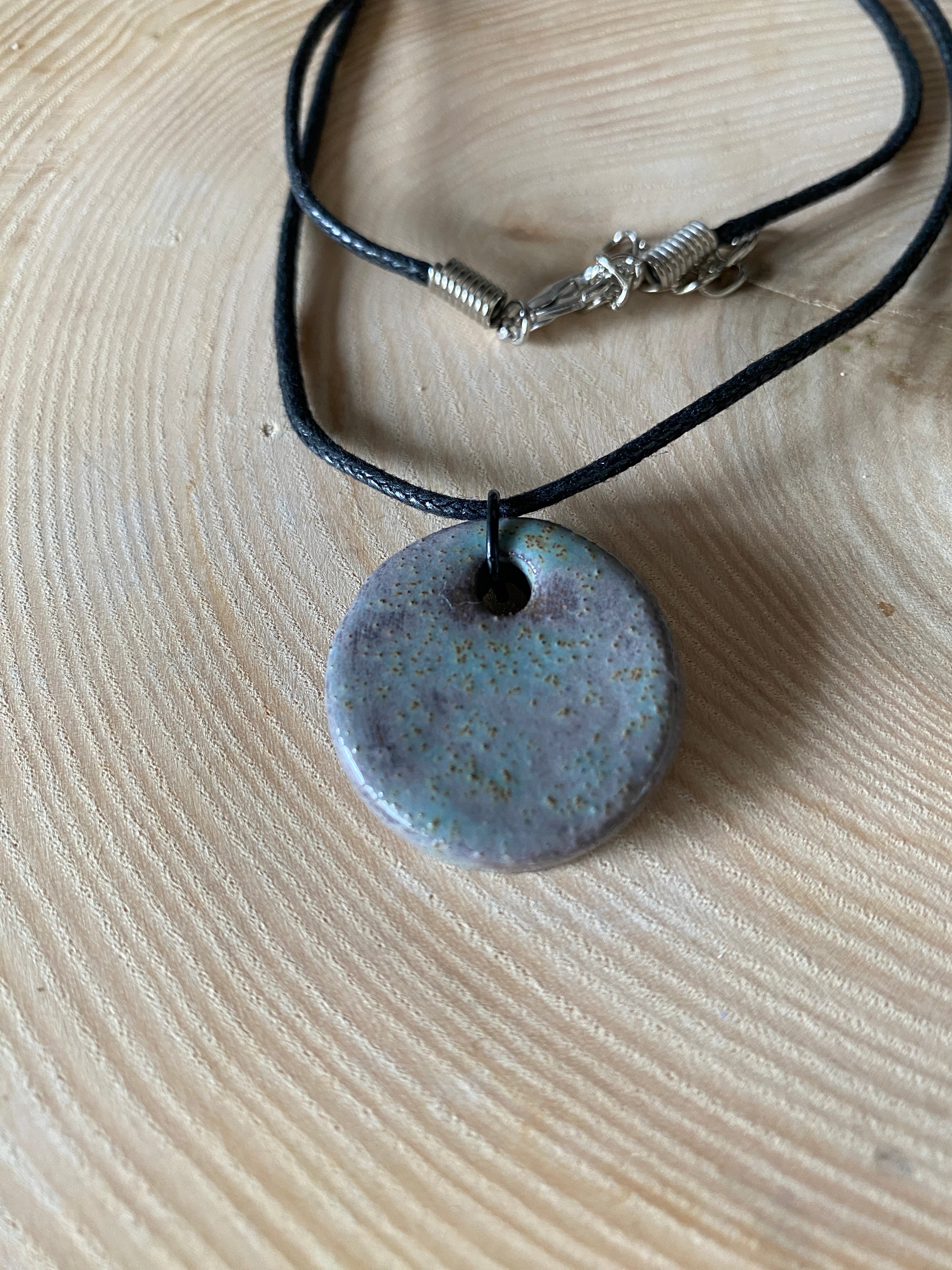 Šperk Kolem a kolem II.