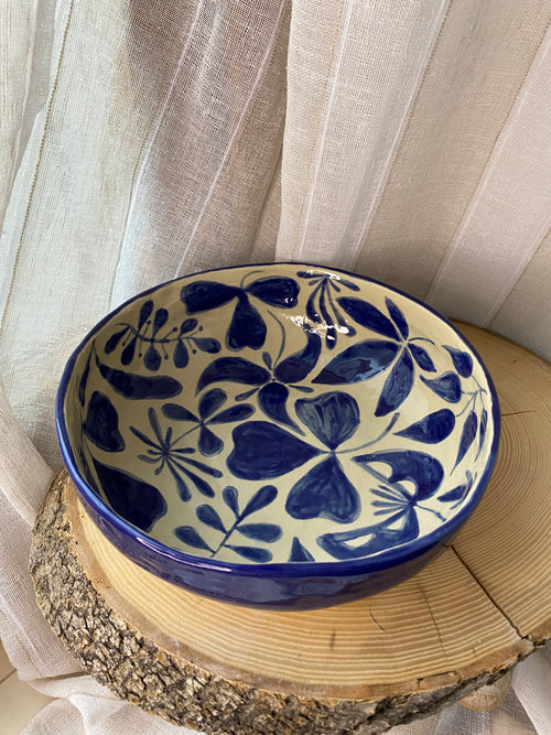 A) Hluboký talíř / miska