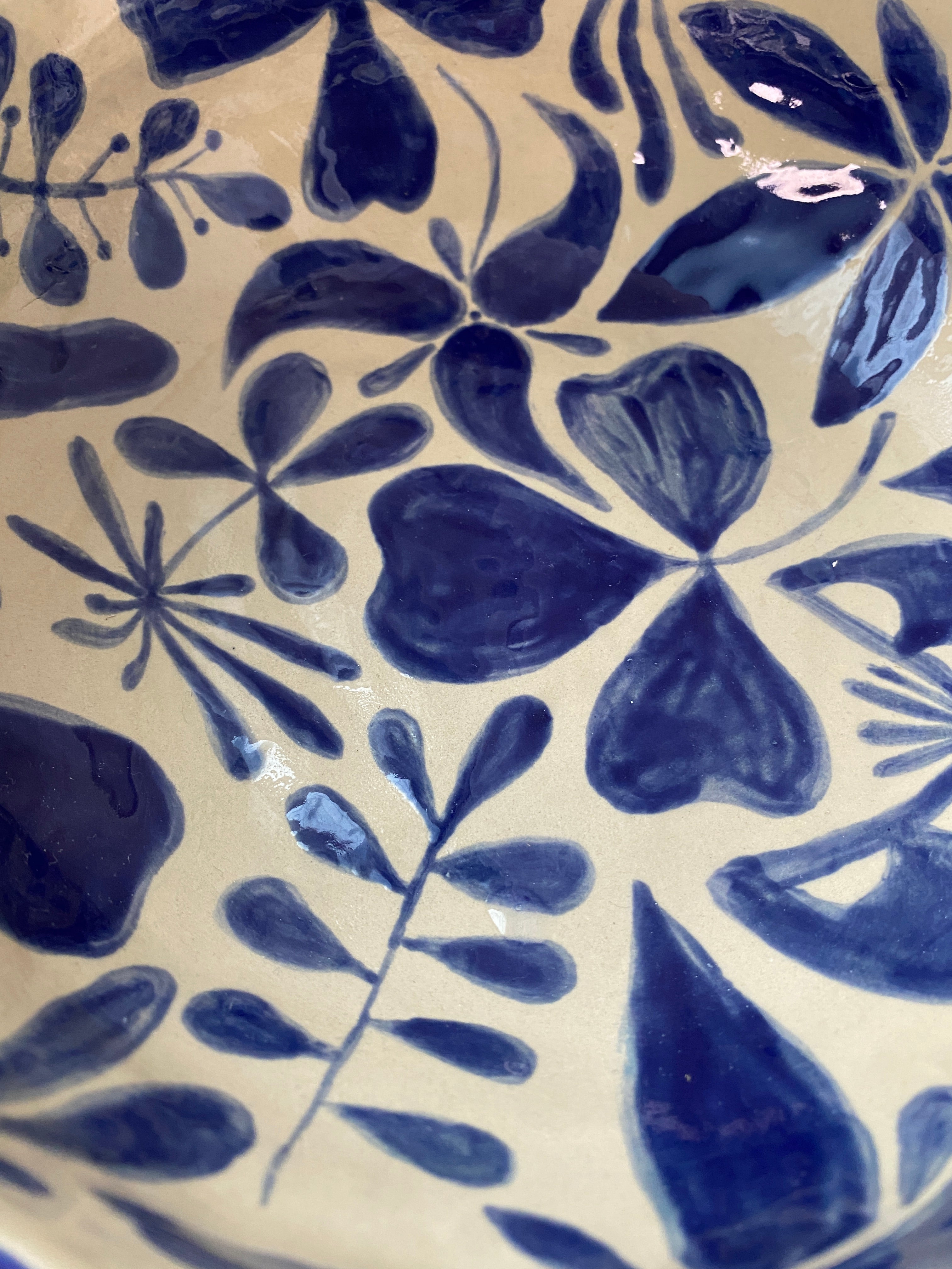 A) Hluboký talíř / miska